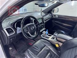 جیپ گراند شیرۆکی